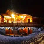 L'appel De La Foret Шале *