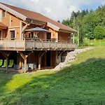 L'appel De La Foret Шале