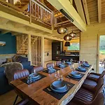 L'appel De La Foret 샬레 제라르메르